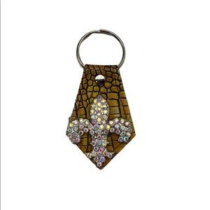 Raviani NWT Crystal Fleur De Lis Concho Leather Keychain